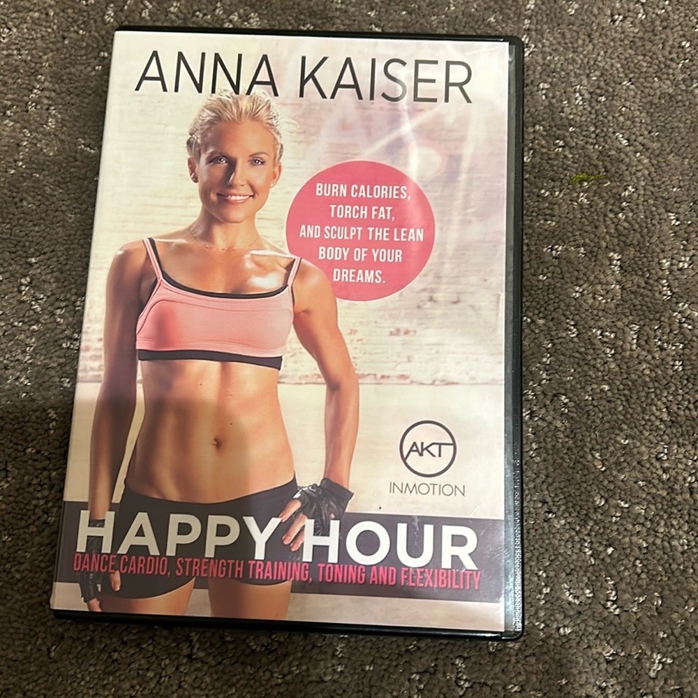 Anna Kaiser Happy Hour workout